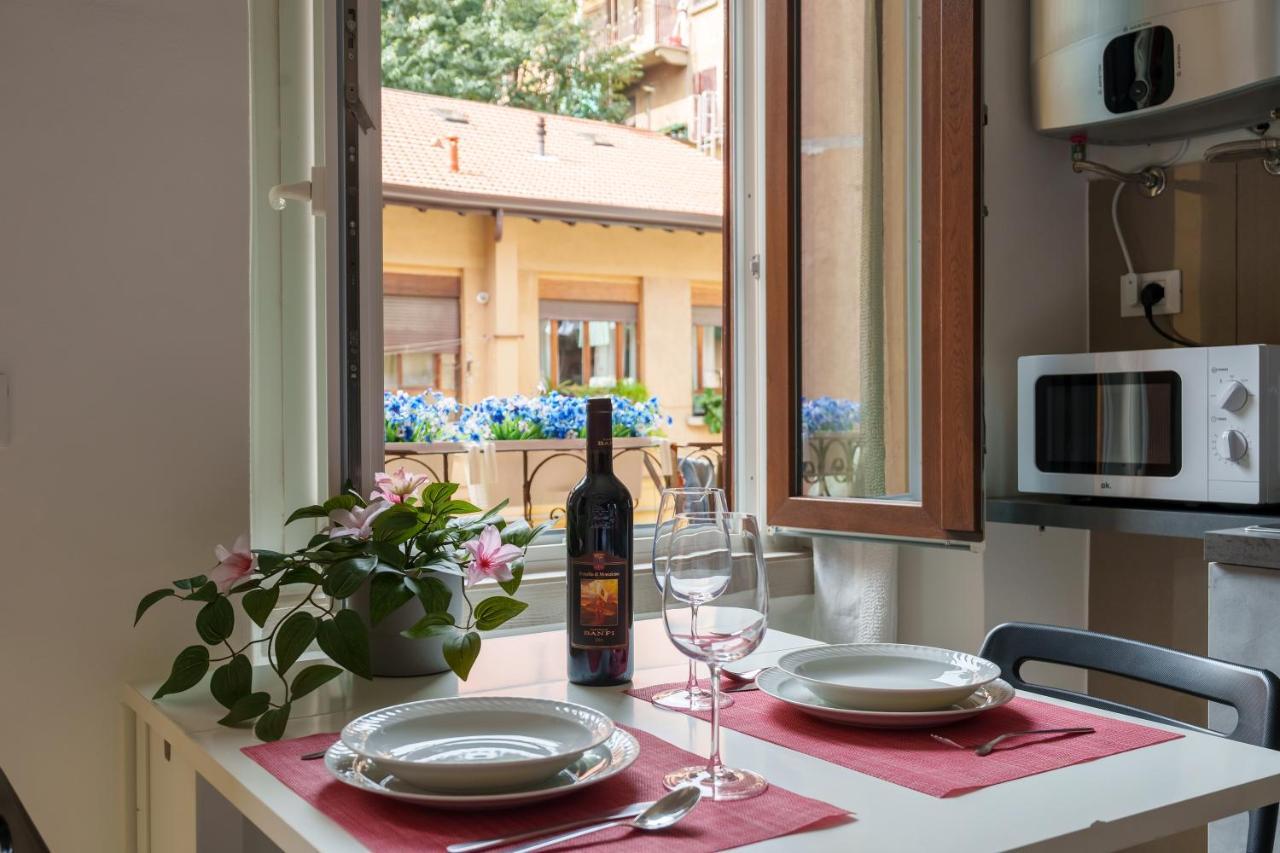 Milano City Apartments - Modern Studio Flat Esterno foto