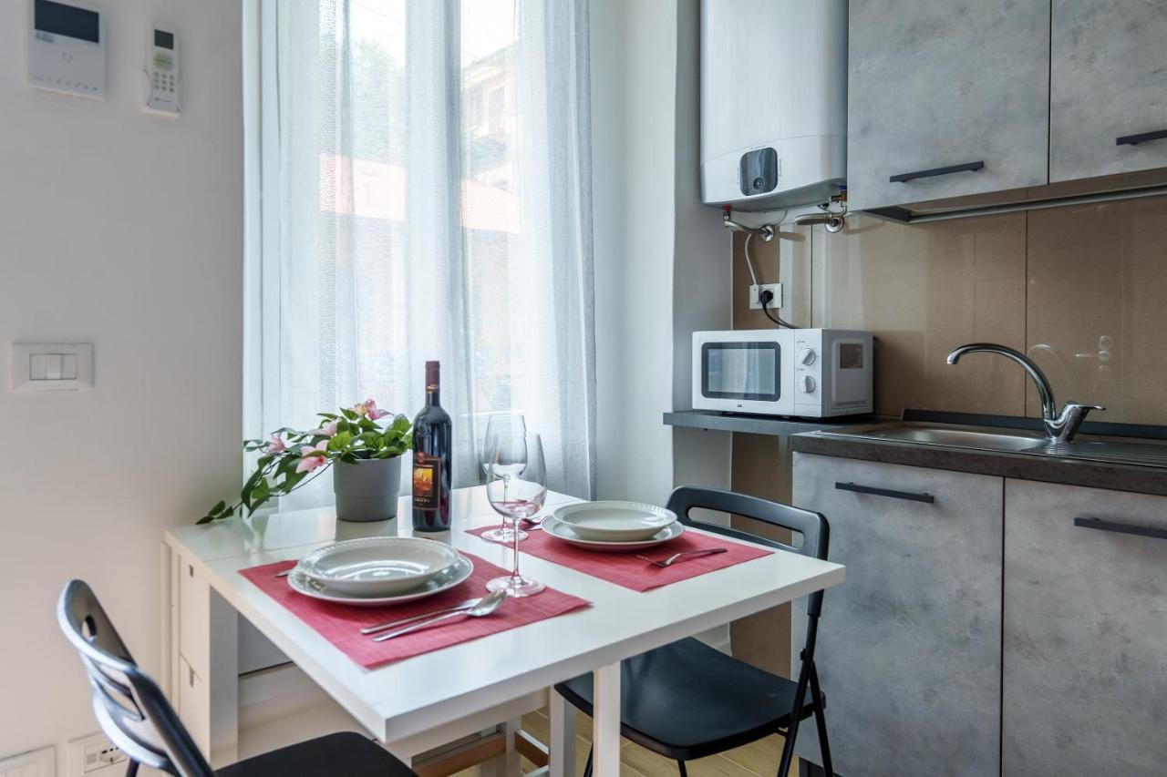 Milano City Apartments - Modern Studio Flat Esterno foto